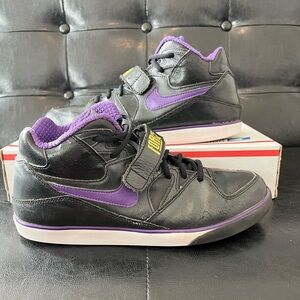 Vintage Y2K Nike Auto‎ Force 180 Black Purple